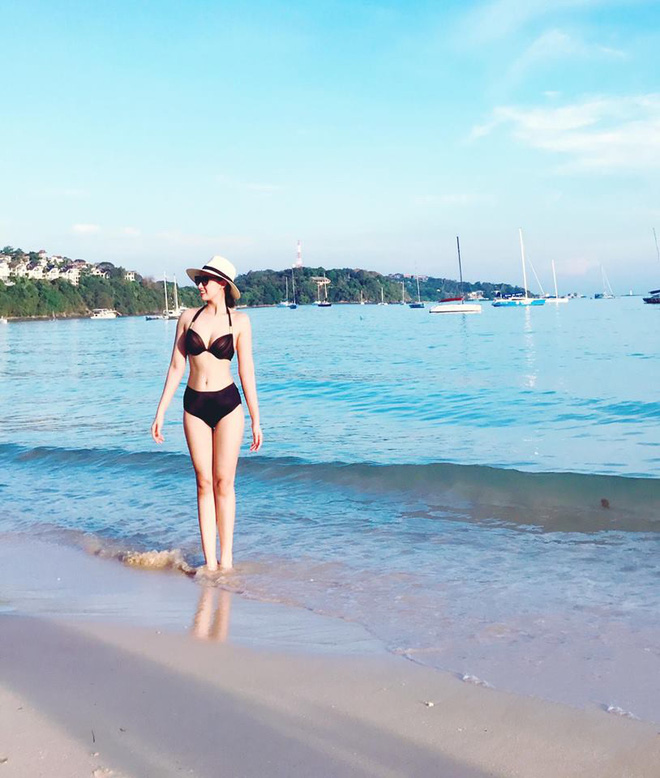 Loạt ảnh bikini nóng bỏng của Lã Thanh Huyền ngày đầu năm mới Loạt ảnh bikini nóng bỏng của Lã Thanh Huyền ngày đầu năm mới